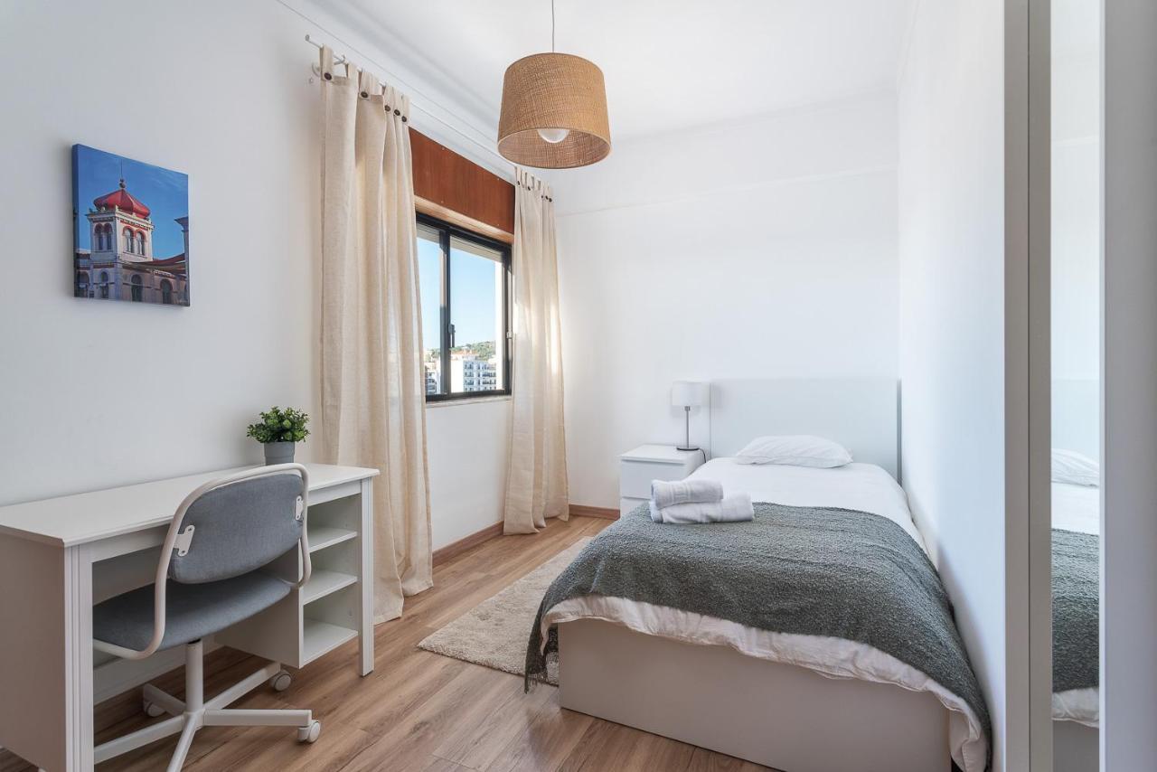 Hostwise - Spacious & Sunny Flat - Loulé Extérieur photo