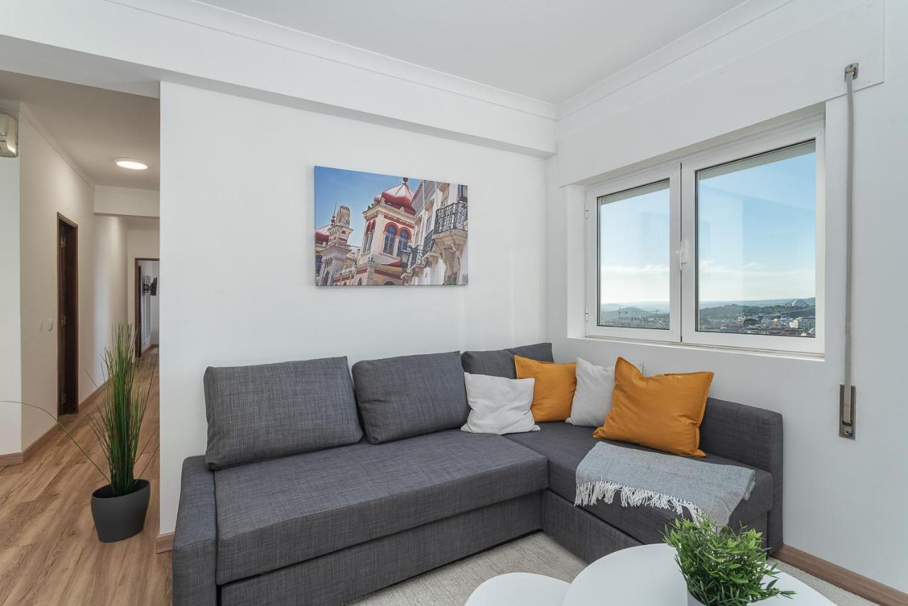 Hostwise - Spacious & Sunny Flat - Loulé Extérieur photo